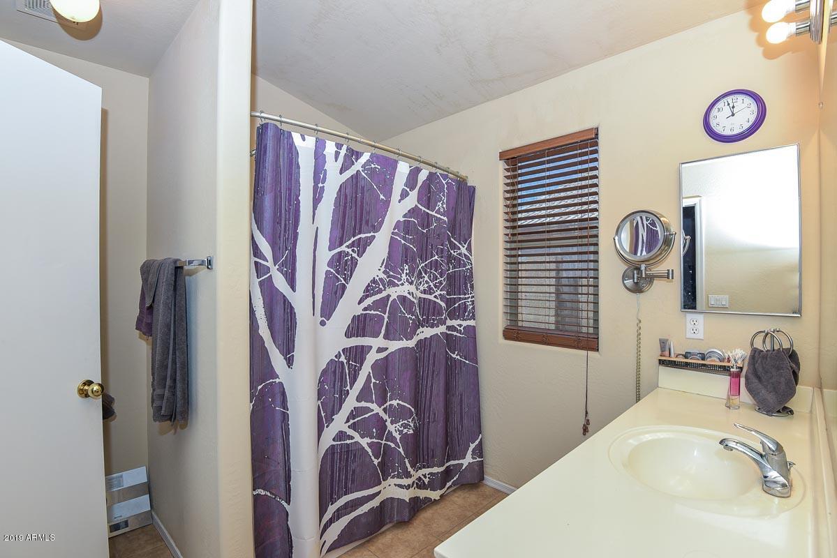 4339 West Maldonado Road Laveen, AZ 85339 - Photo 18 of 31 Master Bath2