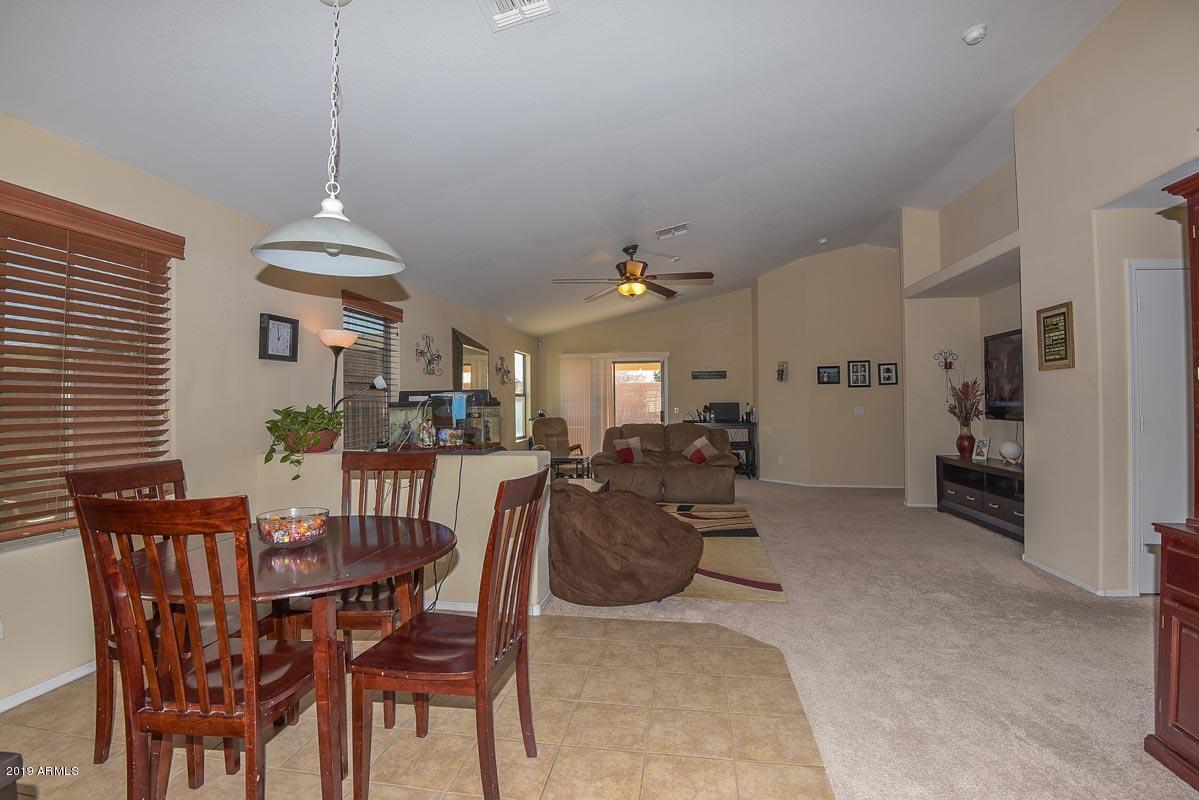 4339 West Maldonado Road Laveen, AZ 85339 - Photo 10 of 31 Breakfast Room`