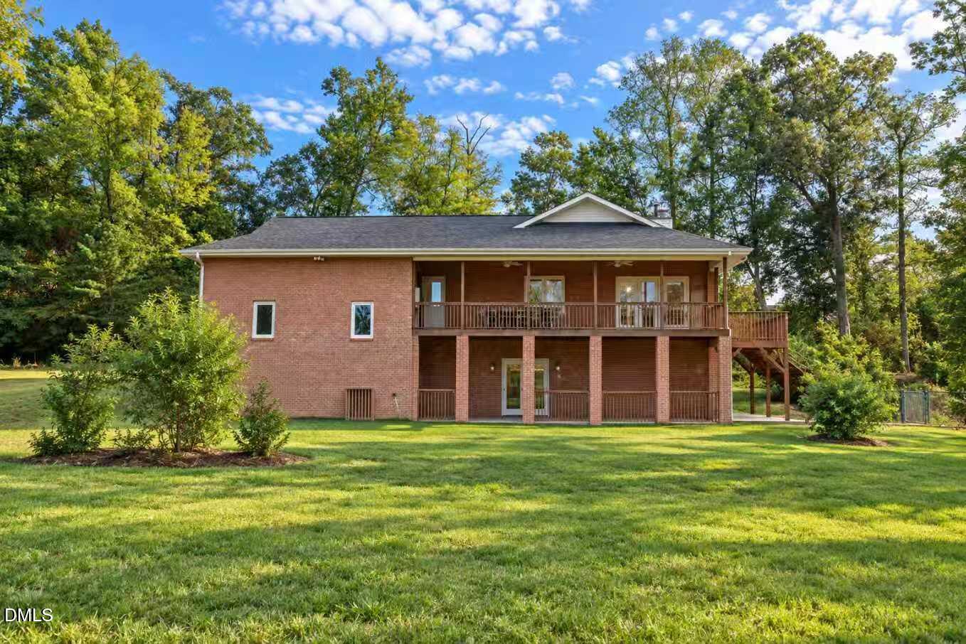 7808 Secluded Acres Road Apex, NC 27523 - Photo 5 of 22 3