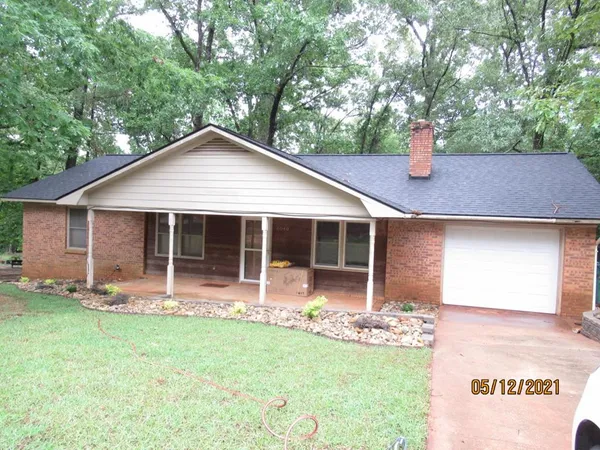$1,400 | 6040 Acton Road, Dalzell, SC 29040