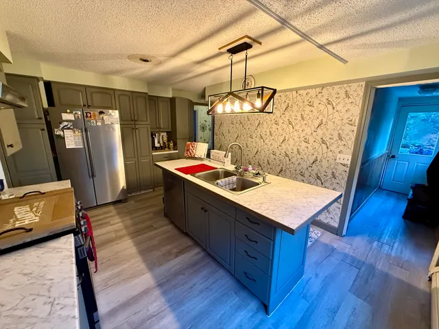 $330,000 | 7 Old Lewiston Road, Monmouth, ME 04265