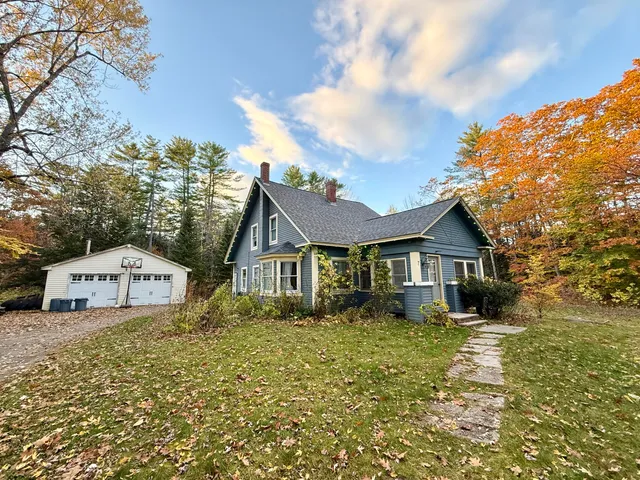 $330,000 | 7 Old Lewiston Road, Monmouth, ME 04265