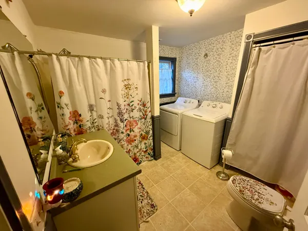 $315,000 | 7 Old Lewiston Road, Monmouth, ME 04265