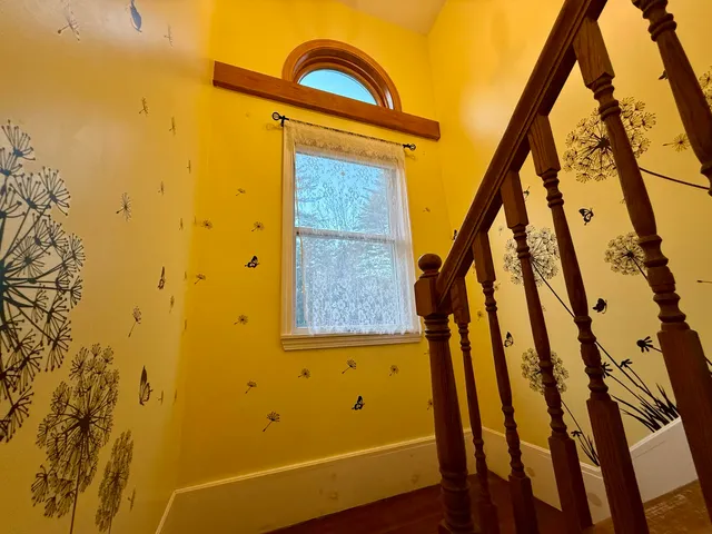 $330,000 | 7 Old Lewiston Road, Monmouth, ME 04265