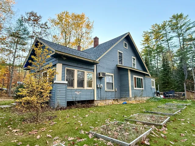 $330,000 | 7 Old Lewiston Road, Monmouth, ME 04265