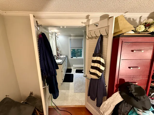 $330,000 | 7 Old Lewiston Road, Monmouth, ME 04265