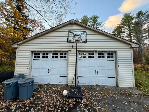 $315,000 | 7 Old Lewiston Road, Monmouth, ME 04265