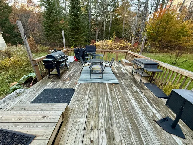 $330,000 | 7 Old Lewiston Road, Monmouth, ME 04265