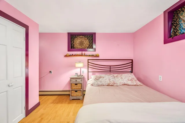 $430,000 | 424 Molyneaux Road, Camden, ME 04843