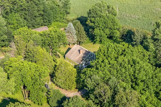 $430,000 | 424 Molyneaux Road, Camden, ME 04843