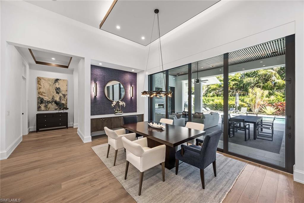 1300 Nautilus Road Naples, FL 34102 - Photo 19 of 38