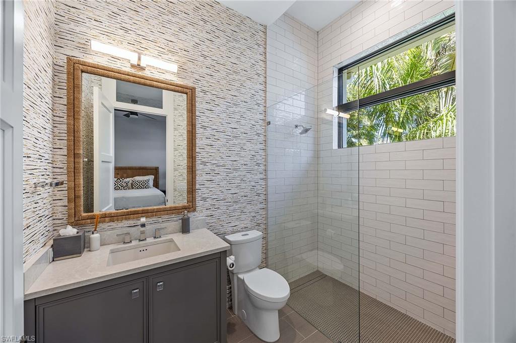 1300 Nautilus Road Naples, FL 34102 - Photo 29 of 38