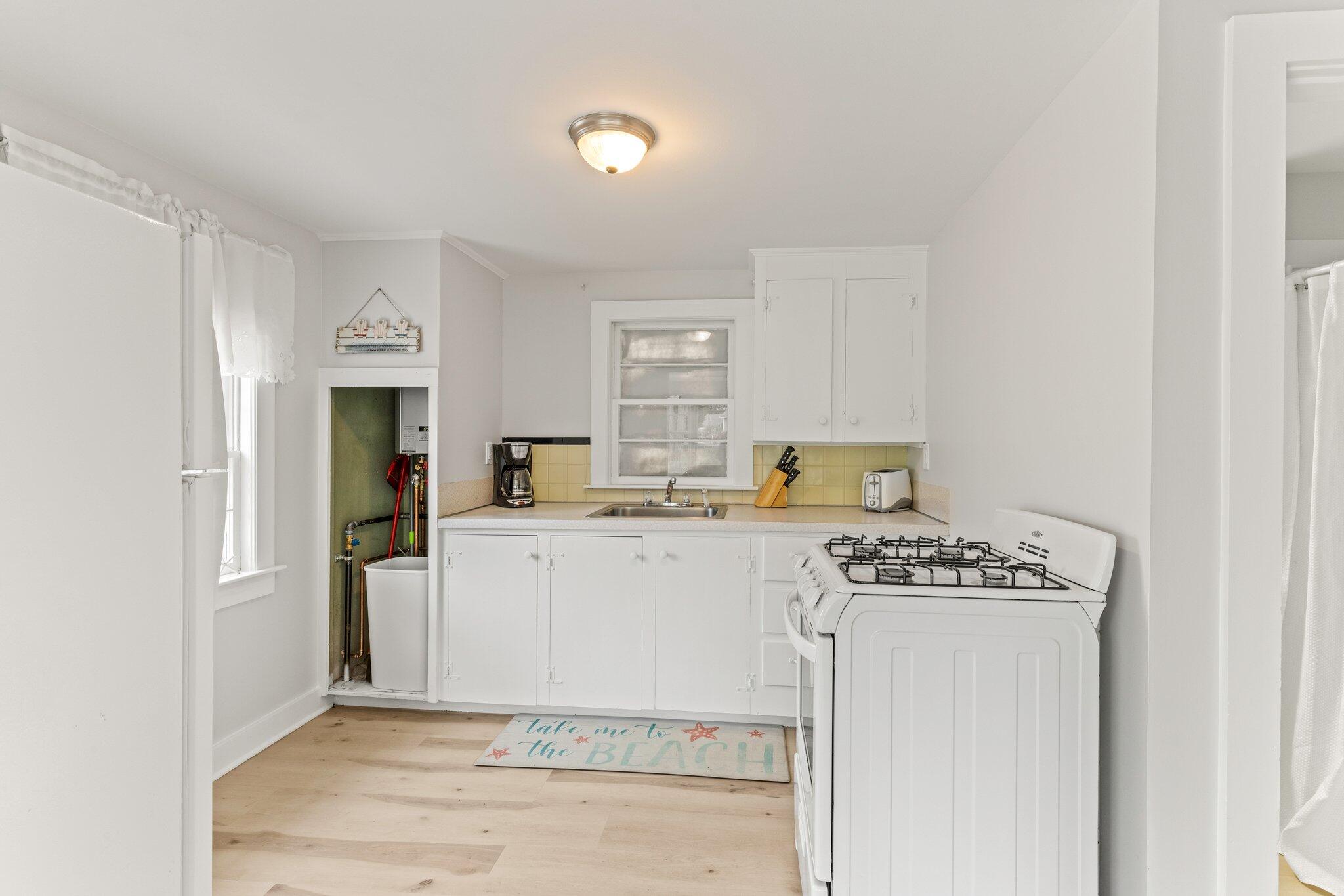 716 State Highway Eastham, MA 02642 - Photo 11 of 33 8