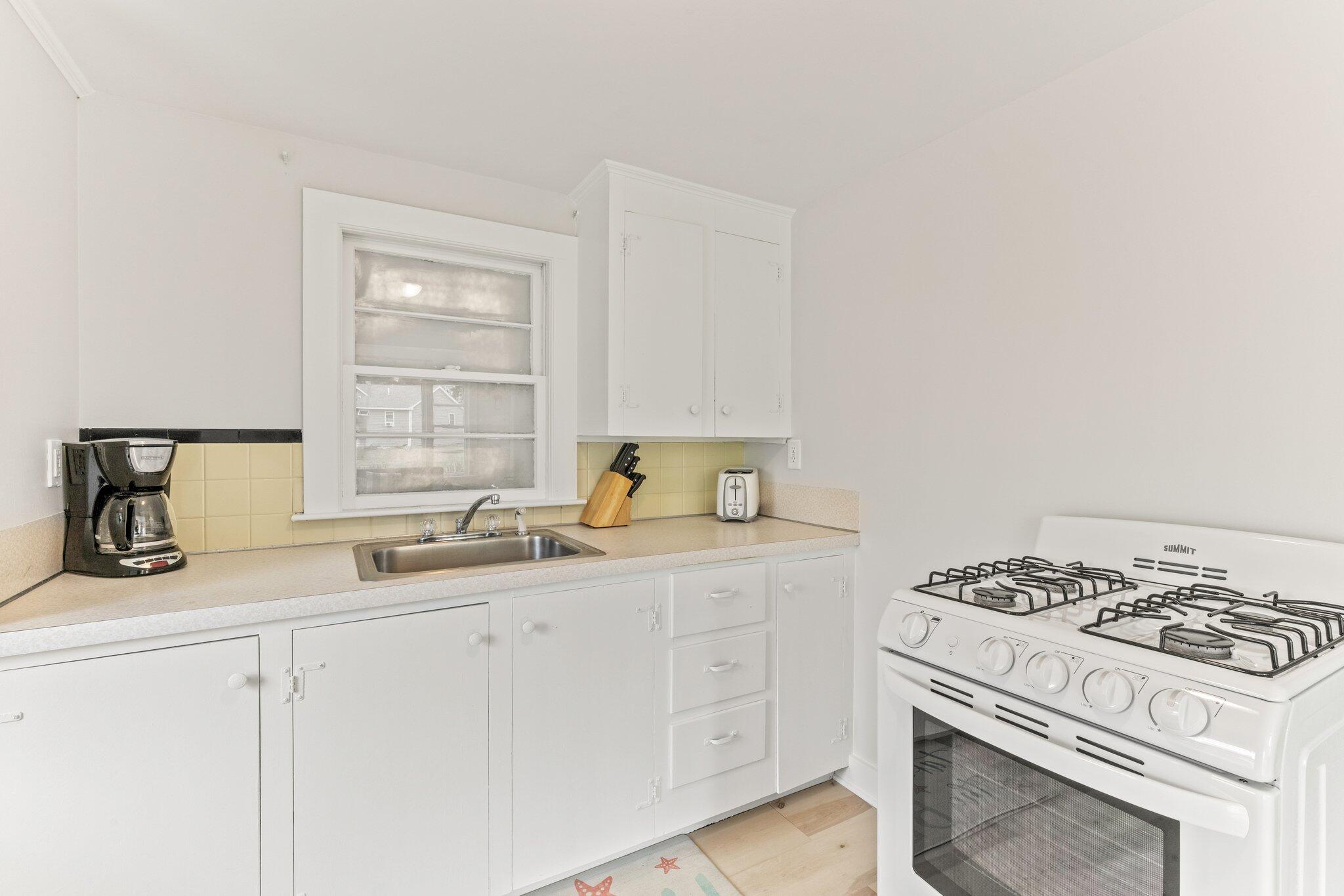 716 State Highway Eastham, MA 02642 - Photo 12 of 33 9