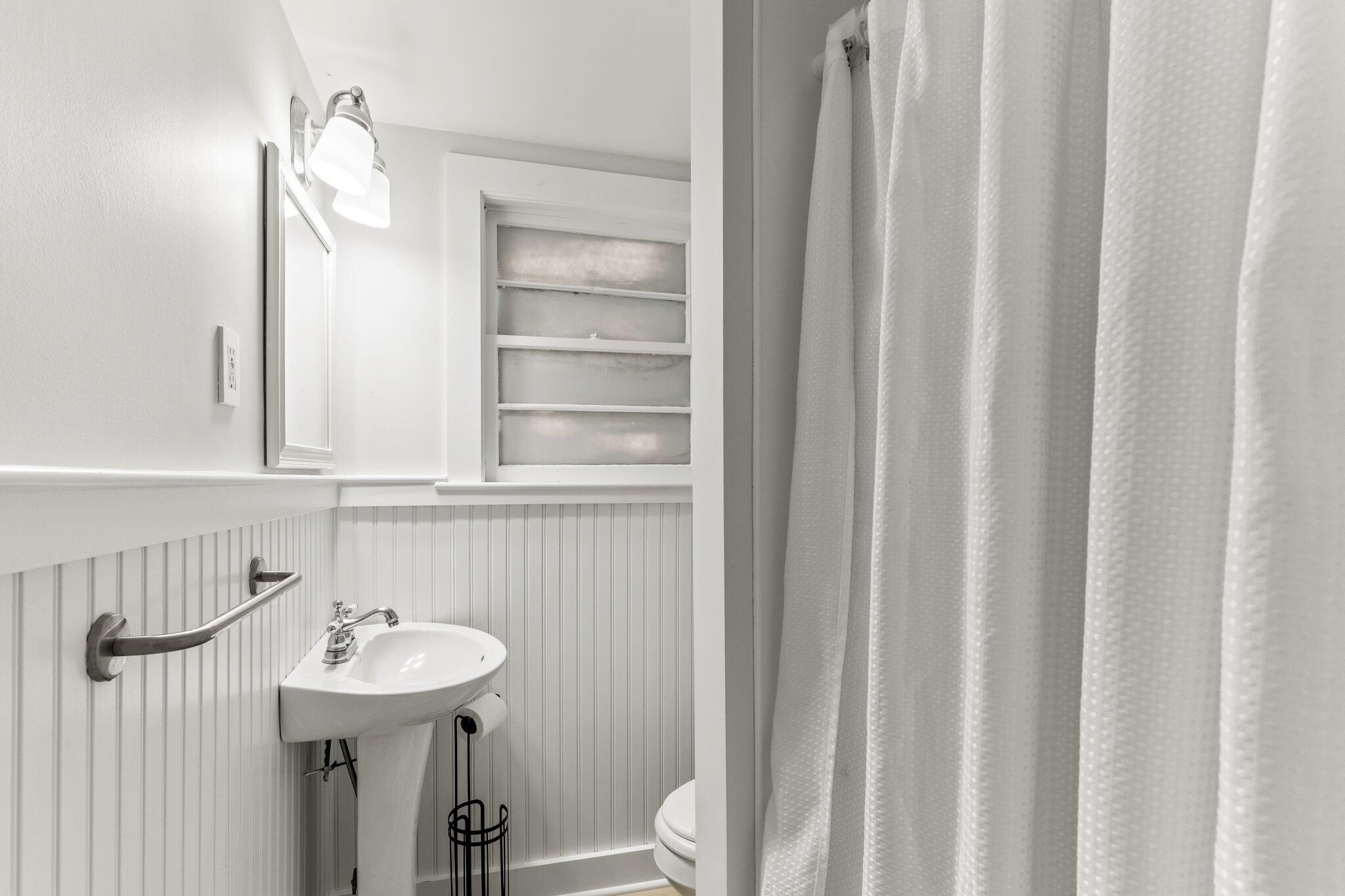 716 State Highway Eastham, MA 02642 - Photo 15 of 33 12