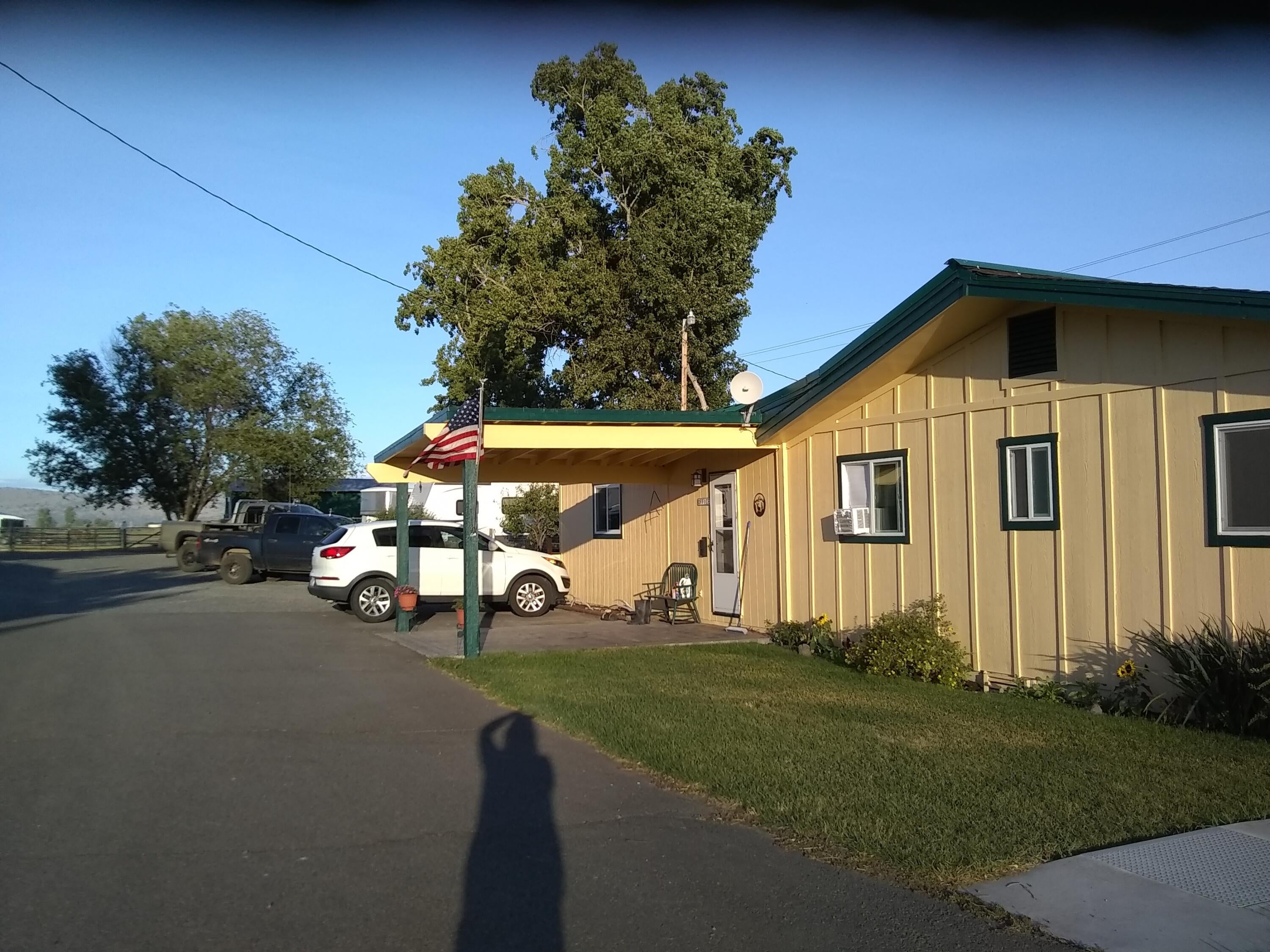 7335 Homedale Road Klamath Falls, OR 97603 - Photo 30 of 46 IMG_20190718_193735282 - Copy (2)