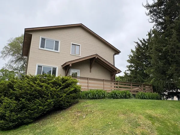$330,000 | 3441 Pilgrim Lane North, Plymouth, MN 55441