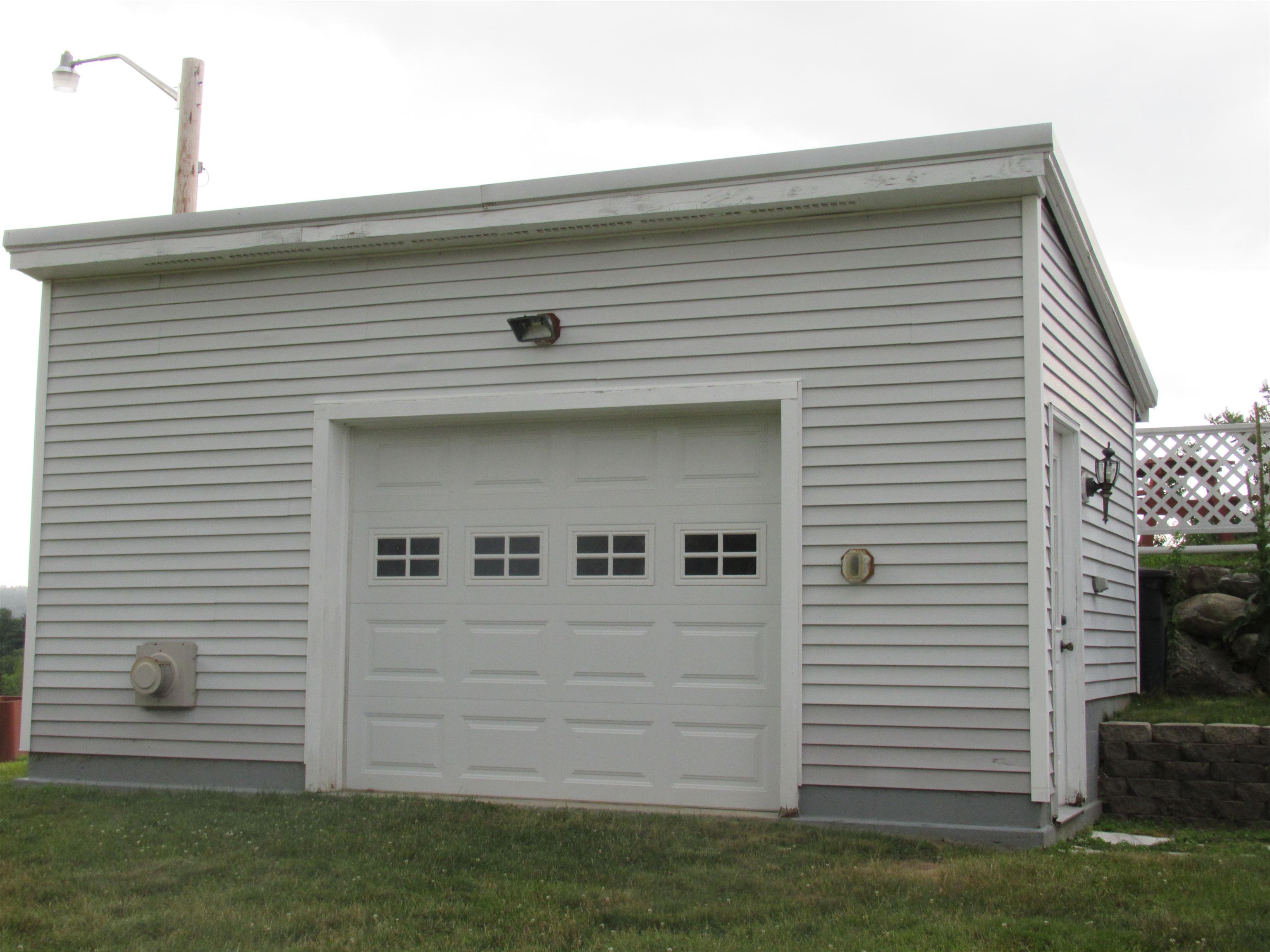 20 Kilrea Road Derry, NH 03038 - Photo 14 of 29