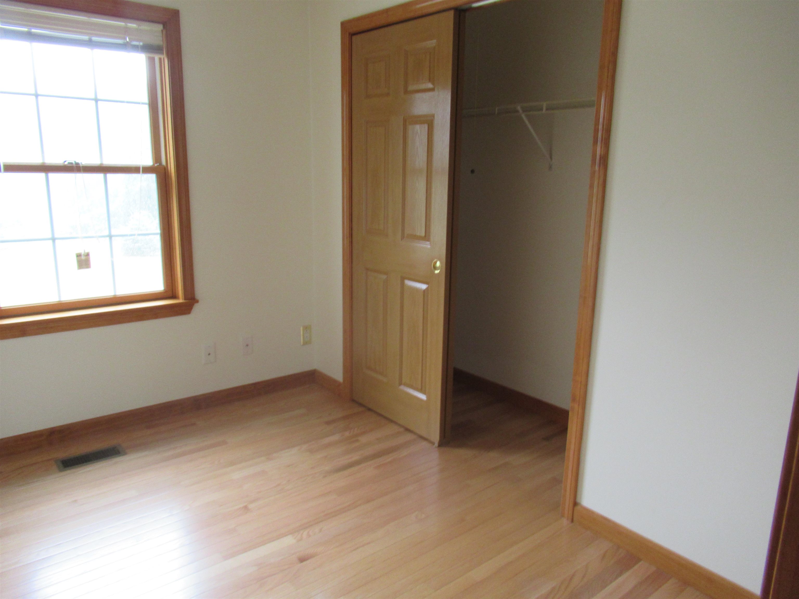 20 Kilrea Road Derry, NH 03038 - Photo 5 of 29