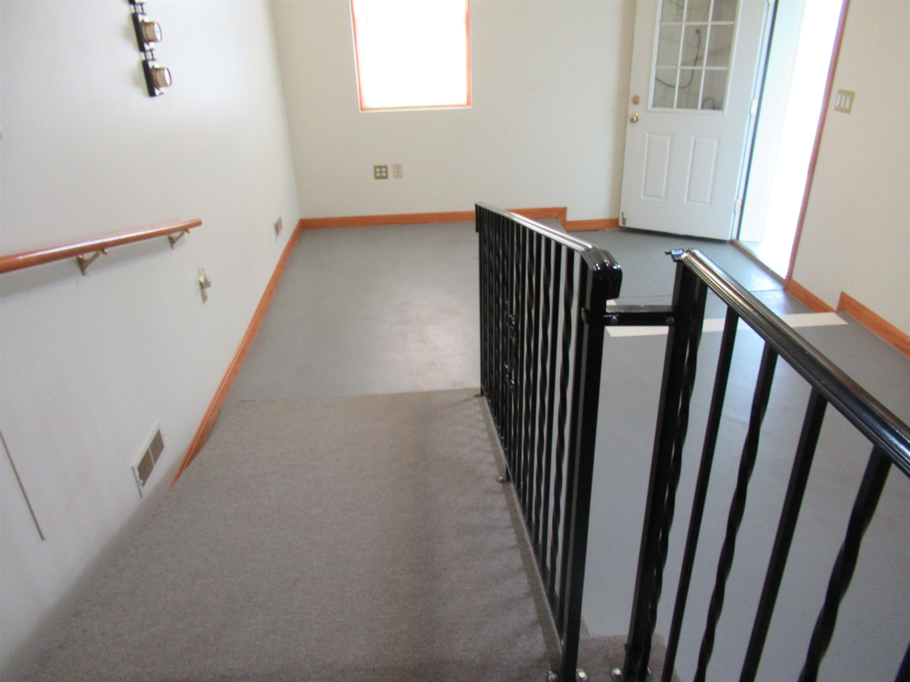 20 Kilrea Road Derry, NH 03038 - Photo 10 of 29