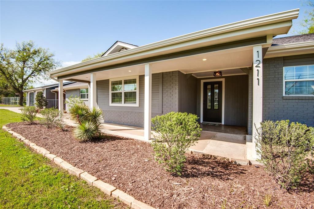 1211 Mc Alpin Road Midlothian, TX 76065 - Photo 2 of 38