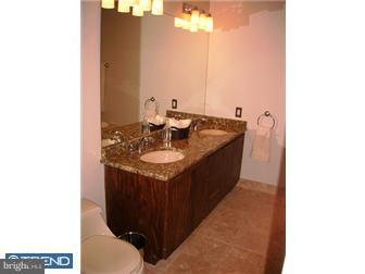 327 Saybrook Road Villanova, PA 19085 - Photo 11 of 12