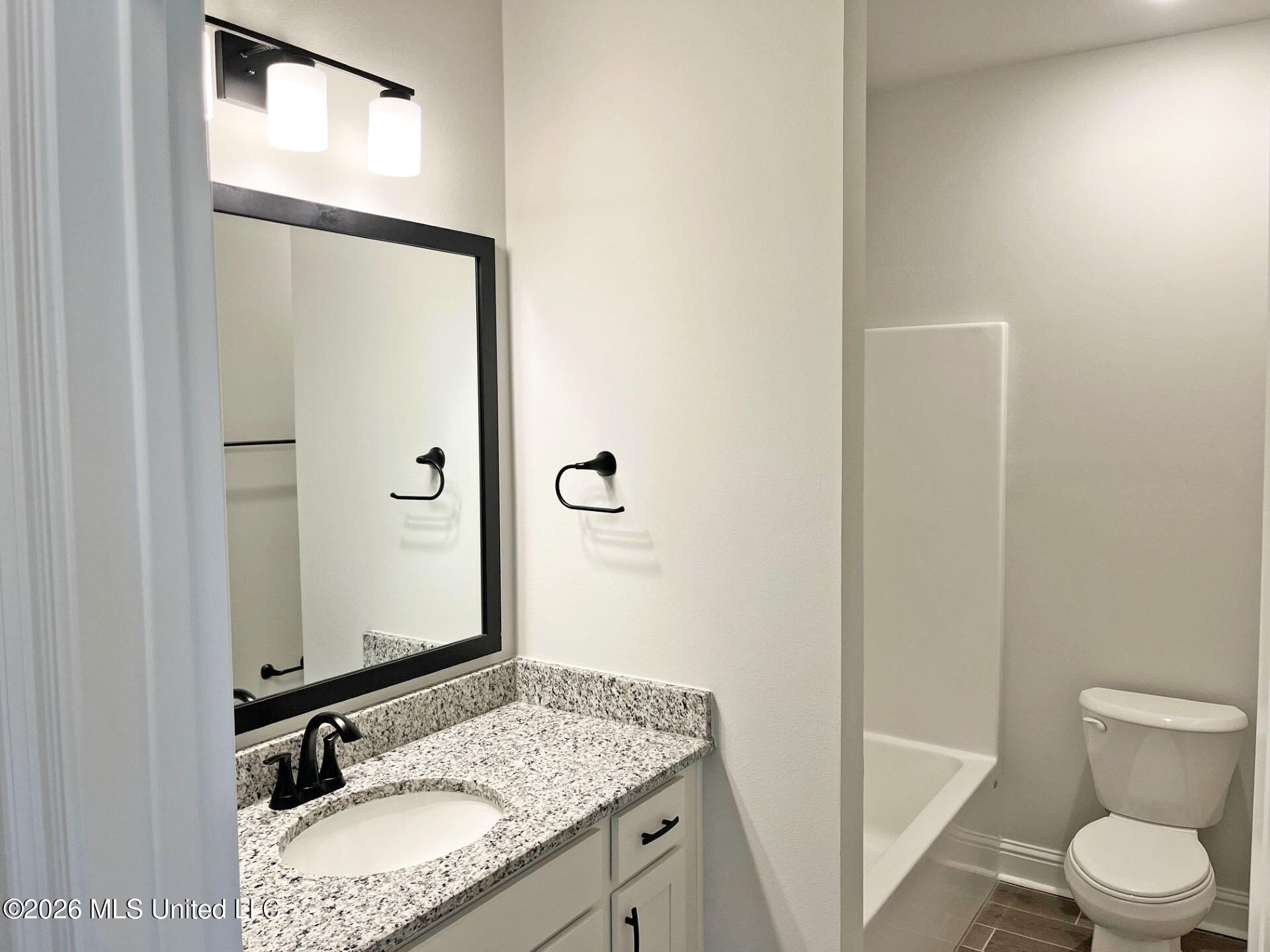 12141 Walker Road Ocean Springs, MS 39564 - Photo 15 of 21 b16f71e4-dfe1-44a4-95fb-276f98e8c4c4