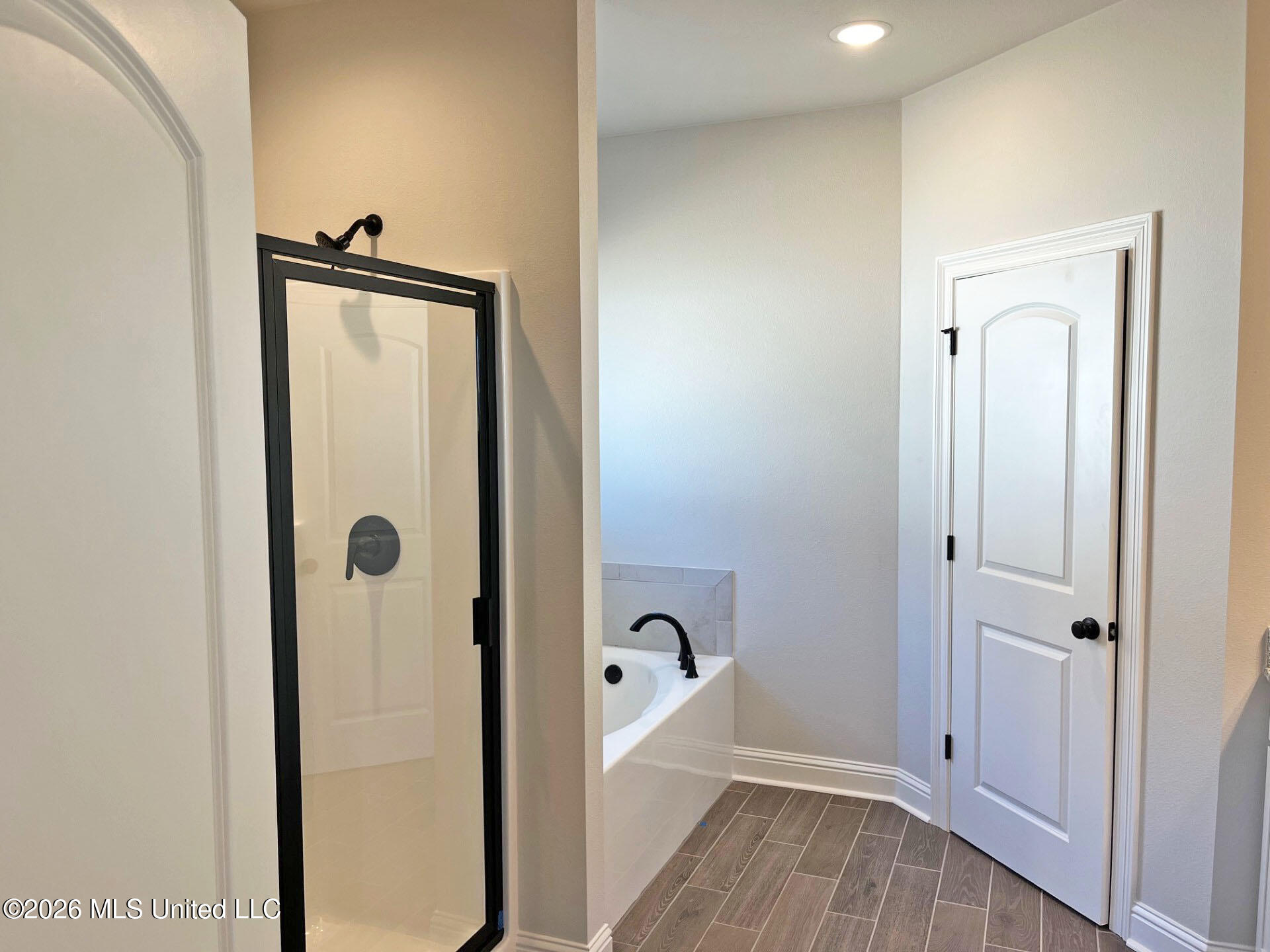 12141 Walker Road Ocean Springs, MS 39564 - Photo 9 of 21 8f07409a-aa61-4950-b666-a55dea88ffb6