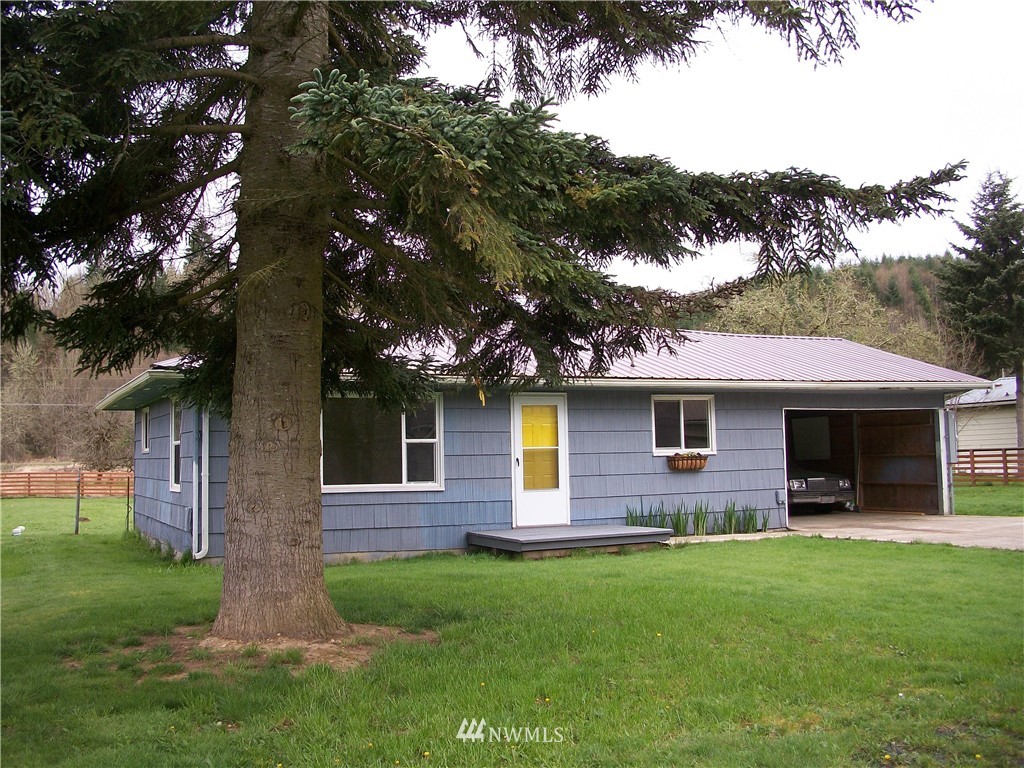 1306 A Hining Road Winlock, WA 98596 - Photo 1 of 12