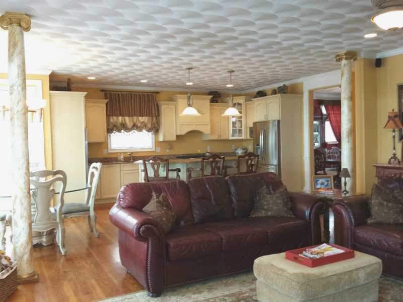 58 Applegate Road Cranston, RI 02920 - Photo 8 of 25 Den/Family/Great Room.