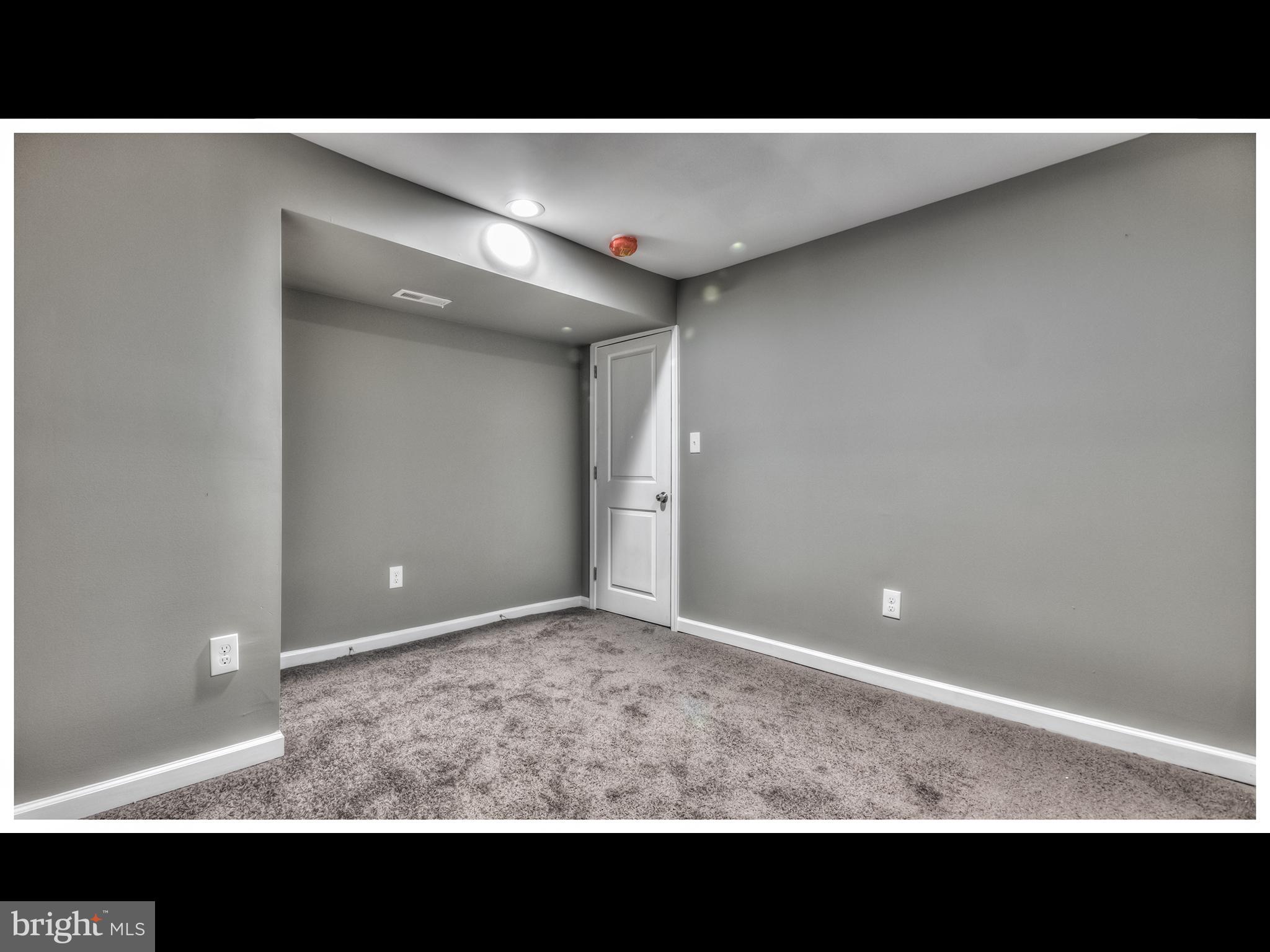 3409 Hilton Road Baltimore, MD 21215 - Photo 42 of 48 Gallery Image 42