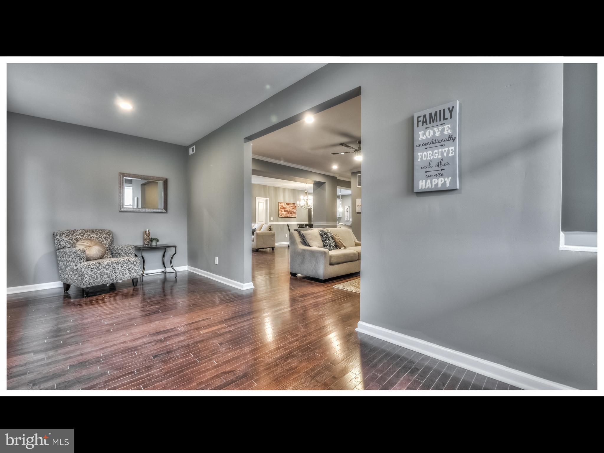 3409 Hilton Road Baltimore, MD 21215 - Photo 6 of 48 Gallery Image 6