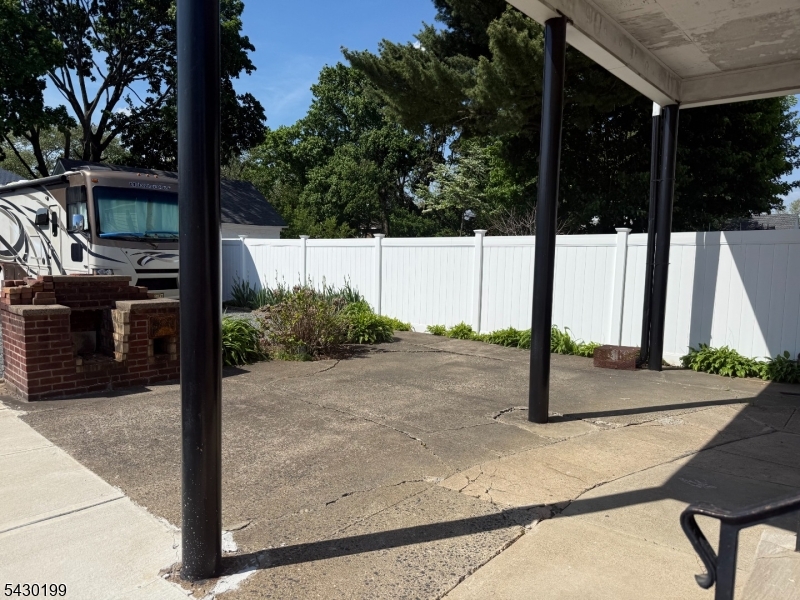 72 Baldwin Place, Unit 2 Bloomfield, NJ 07003 - Photo 24 of 24 a view of a backyard of the house
