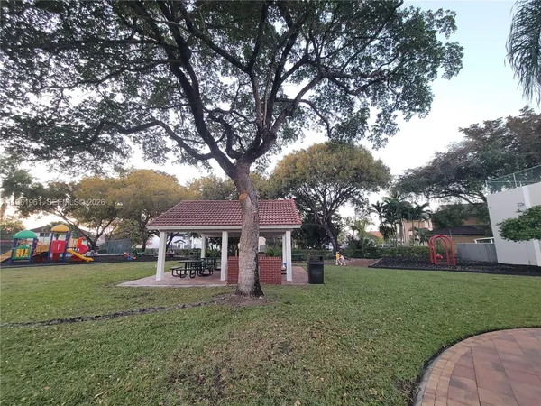 $4,500 | 7928 Northwest 190th Lane, Hialeah, FL 33015