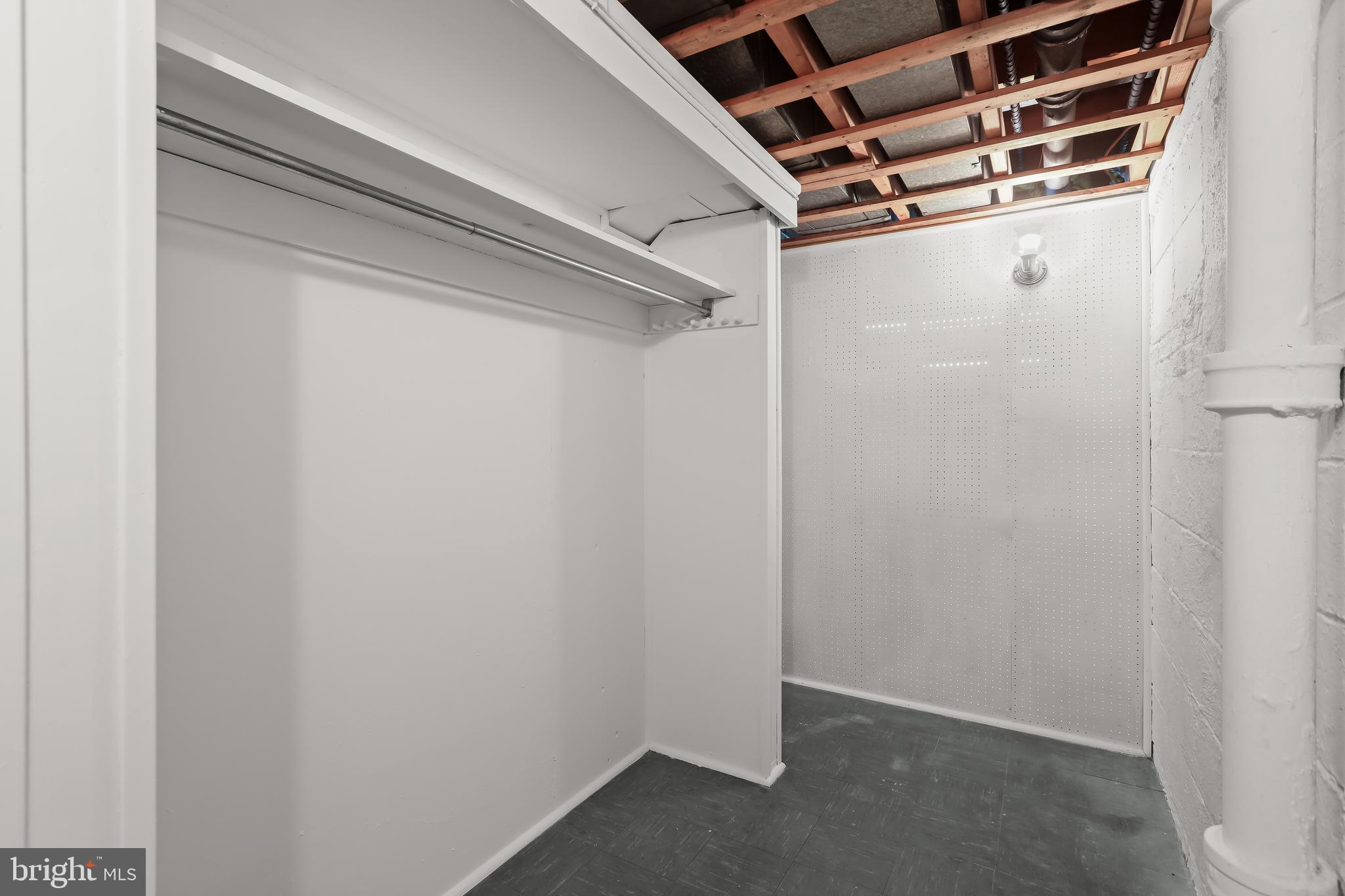 1725 St Giles Road Gibson Island, MD 21056 - Photo 42 of 43 Closet Area