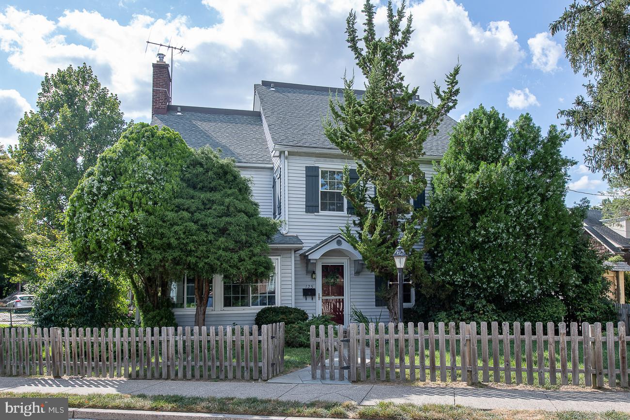 125 Gladstone Road Lansdowne, PA 19050 - Photo 2 of 65 Gallery Image 2