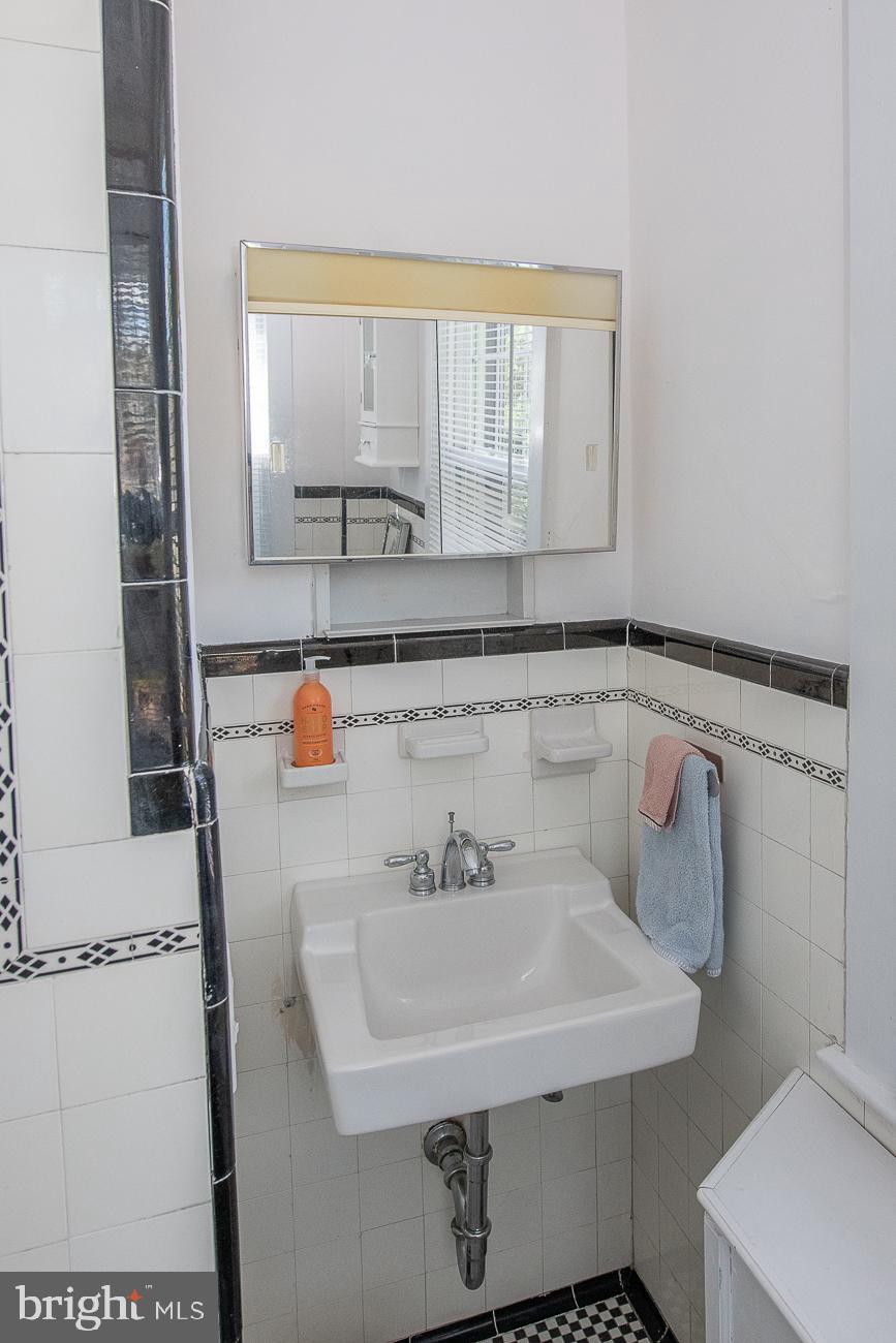 125 Gladstone Road Lansdowne, PA 19050 - Photo 41 of 65 Gallery Image 41