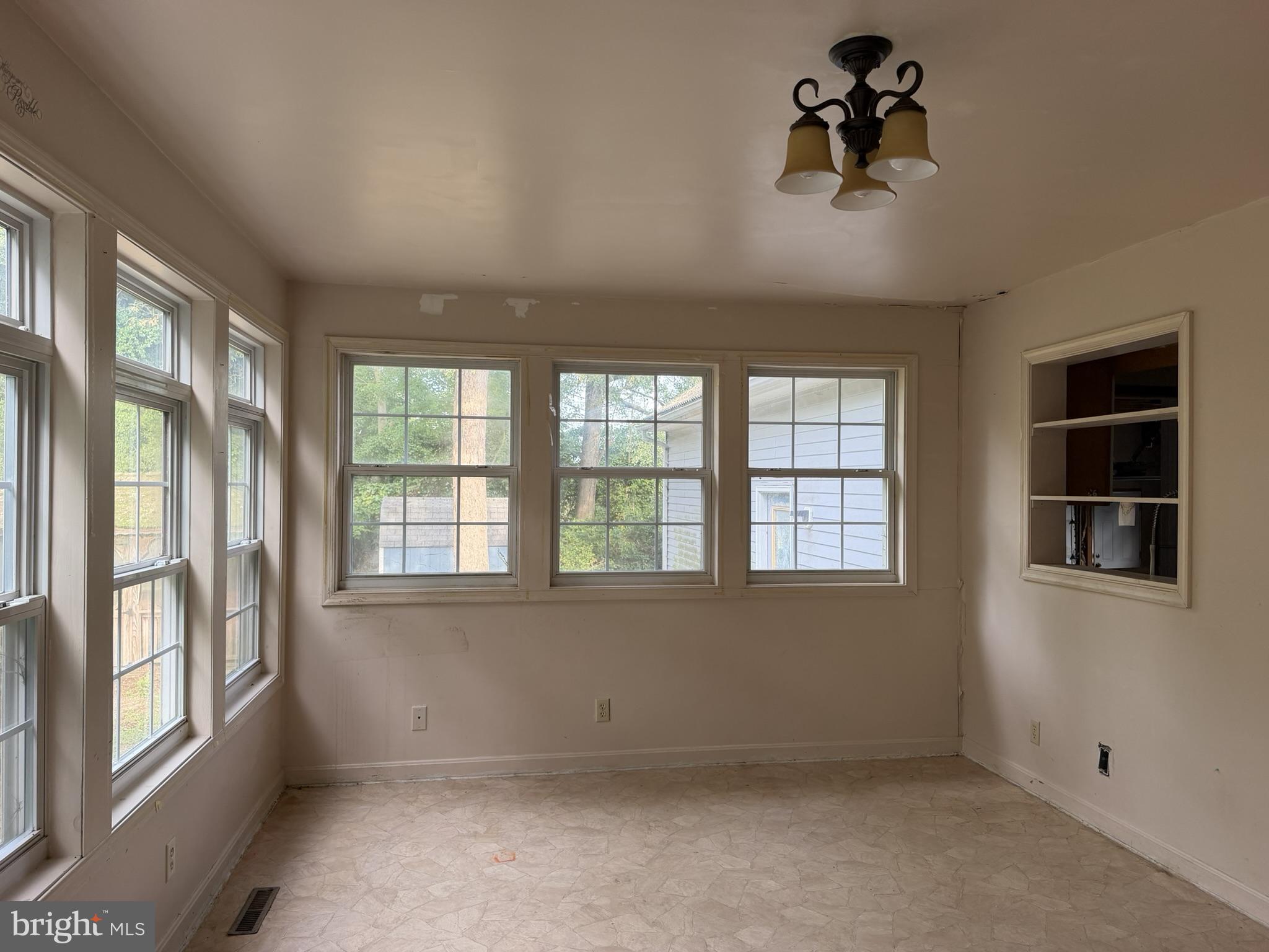 8751 Ockels Road Seaford, DE 19973 - Photo 15 of 23 sunroom - view 2