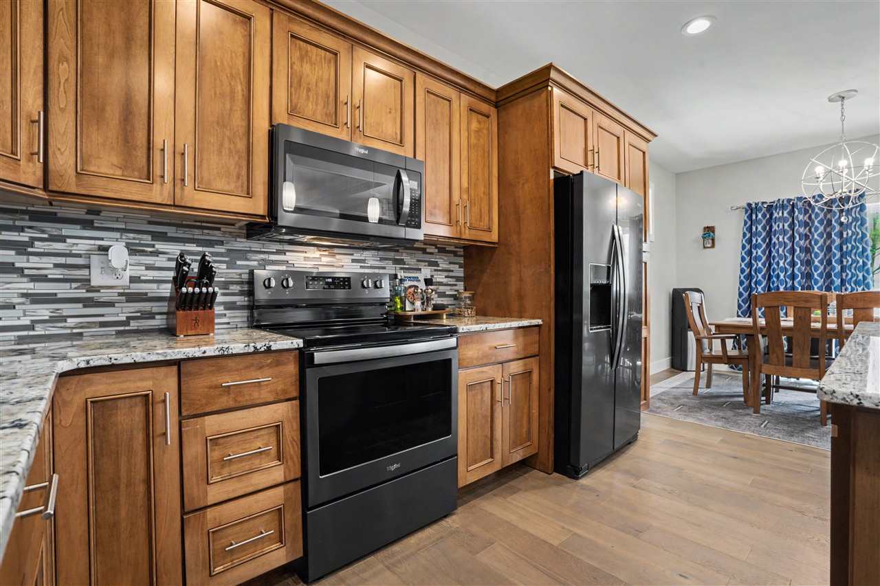 733 Raleigh Lane Marion, IA 52302 - Photo 12 of 39 Gallery Image 12