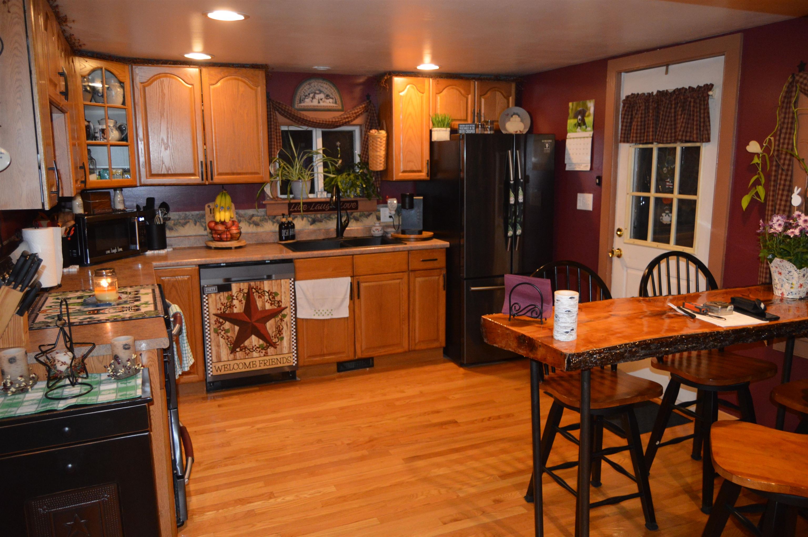 41 Morin Avenue Keene, NH 03431 - Photo 9 of 39