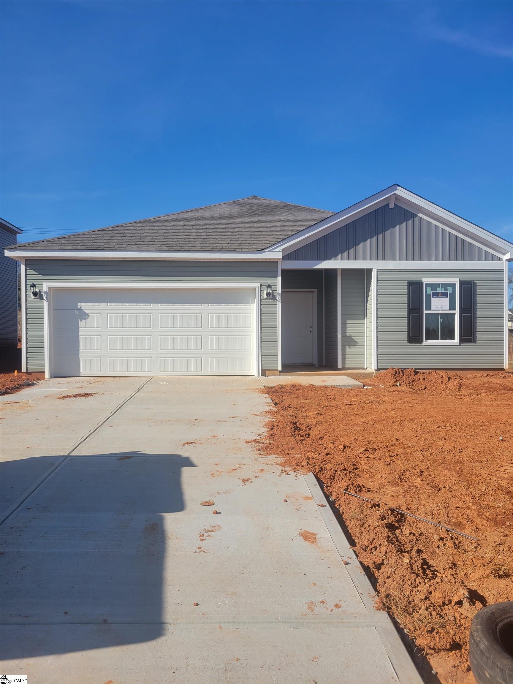 134 Cedar Shoals Easley, SC 29640 - Photo 4 of 10
