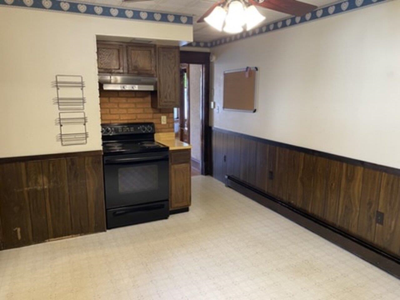 23 Bishop Street St. Albans, VT 05478 - Photo 28 of 44