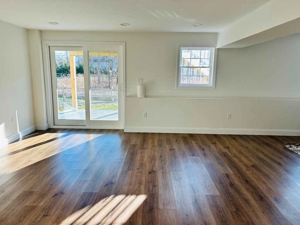 43 Toscano Way Randolph, MA 02368 - Photo 6 of 8