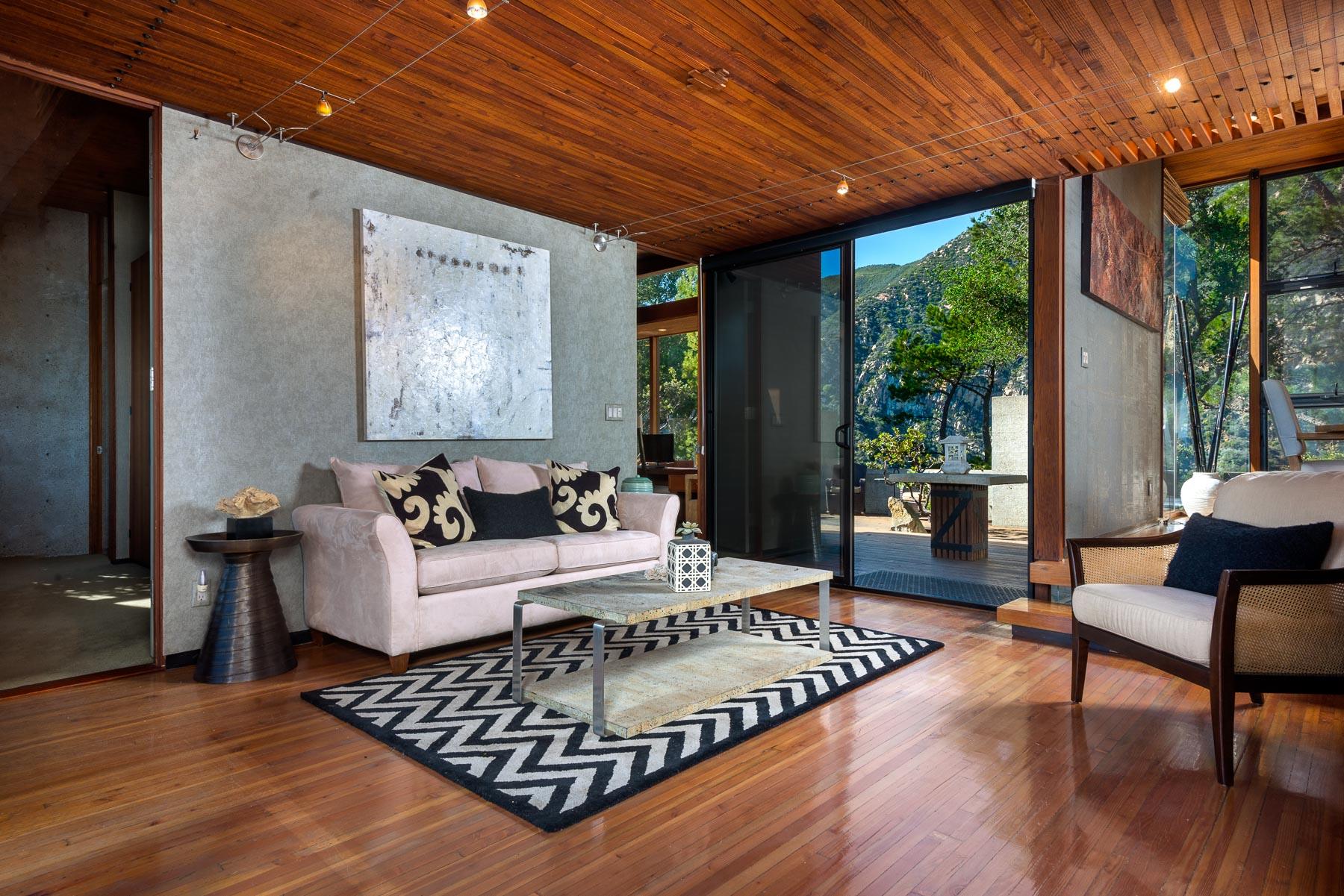 1220 Toro Canyon Road Montecito, CA 93108 - Photo 17 of 31 Den