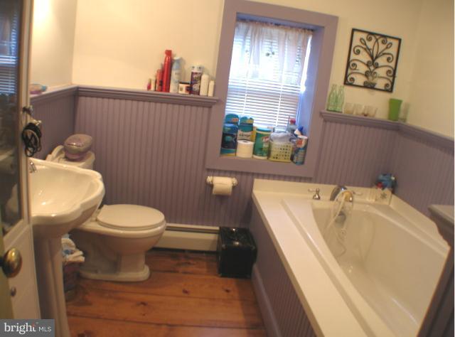 725 Stone Road Westminster, MD 21158 - Photo 18 of 26 upper level full bath