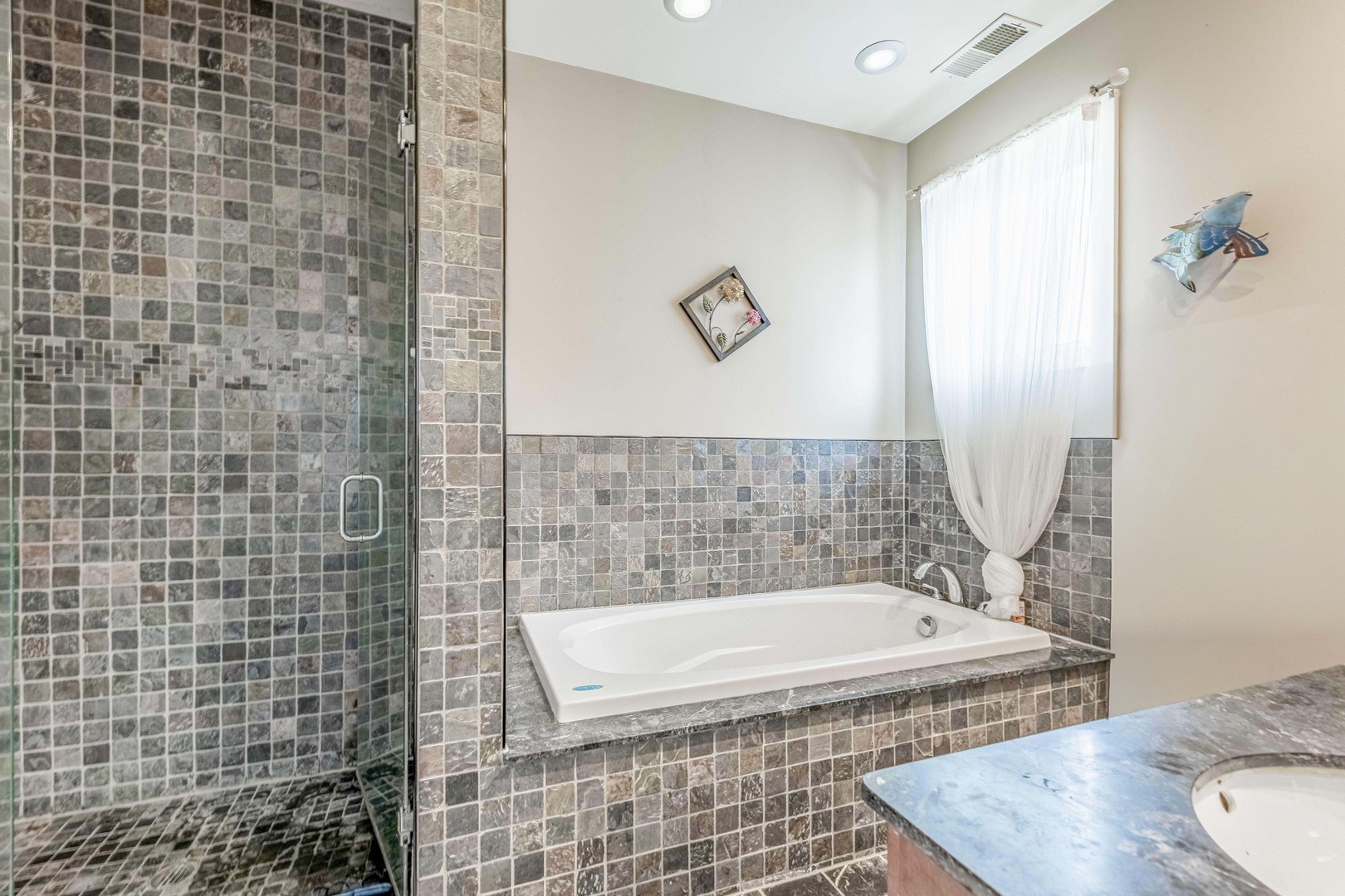 74 East Pershing Road, Unit 2 Chicago, IL 60653 - Photo 23 of 23