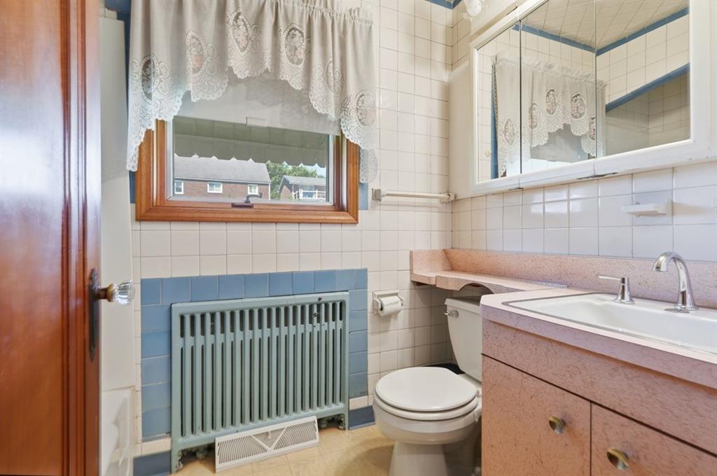 411 Phillips Avenue McKees Rocks, PA 15136 - Photo 24 of 38 Gallery Image 24