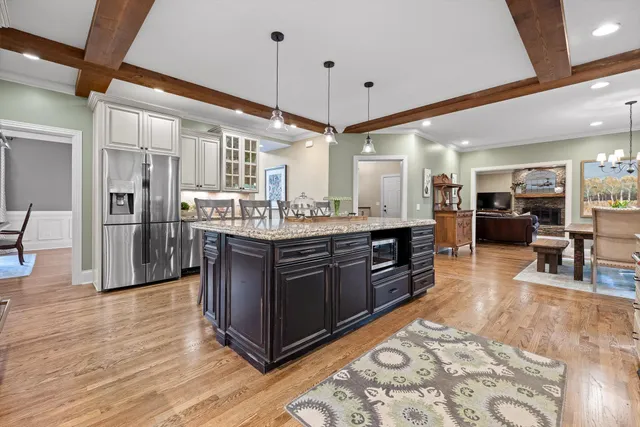 $1,649,900 | 2598 Bristlecone Lane, Signal Mountain, TN 37377