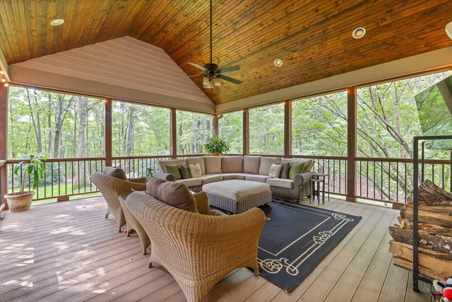 $1,649,900 | 2598 Bristlecone Lane, Signal Mountain, TN 37377
