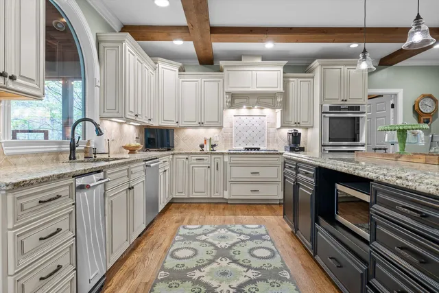 $1,649,900 | 2598 Bristlecone Lane, Signal Mountain, TN 37377